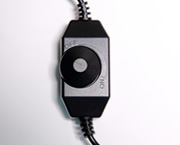 �f�B�}�[�R���g���[���[