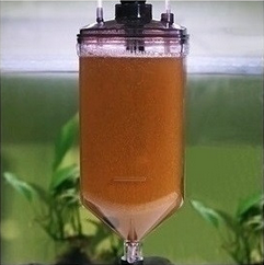 DIYで壁に持ち手が掛けられるようにした例